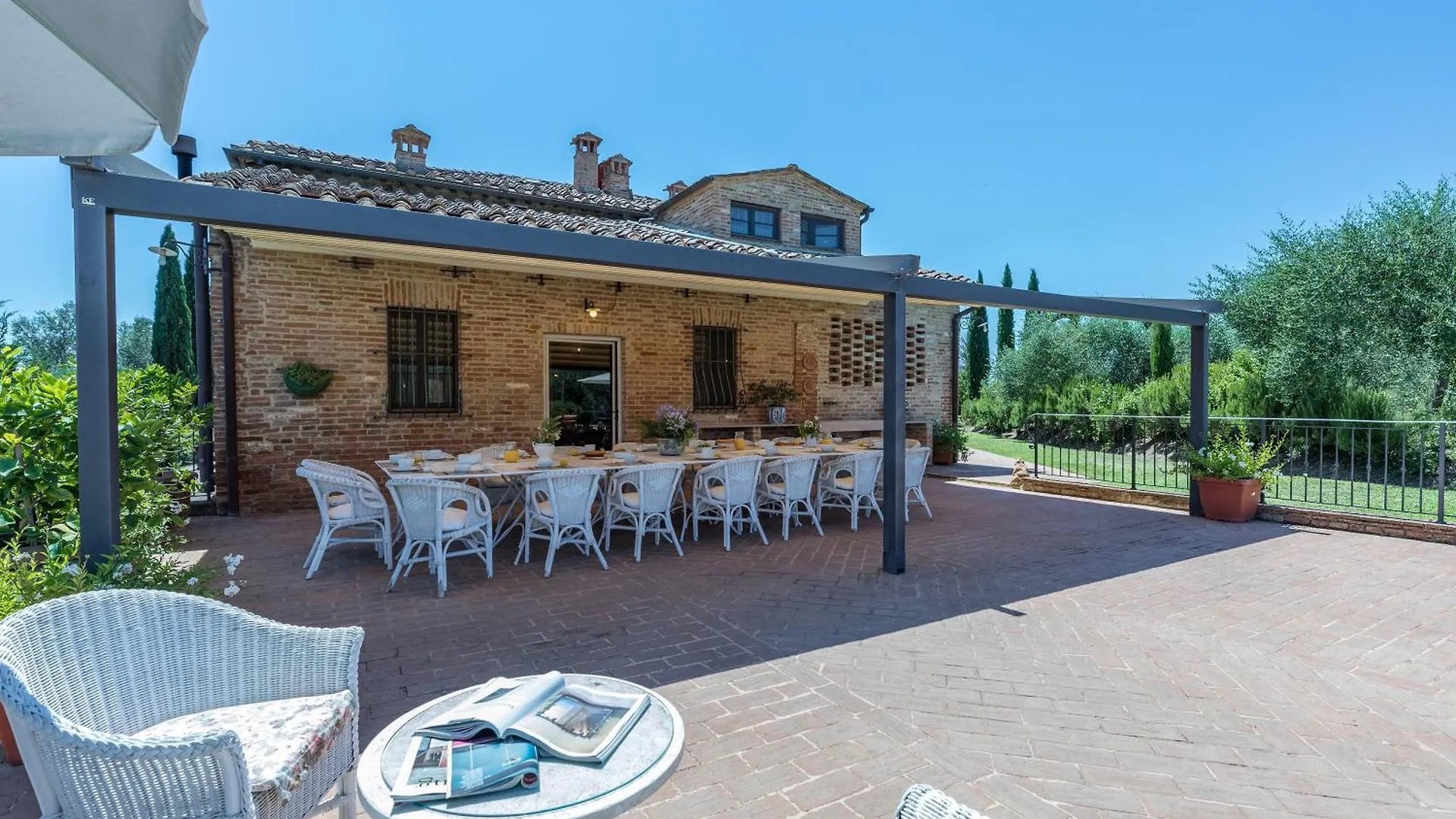 Villa San Nazario 18&2, Emma Villas Asciano