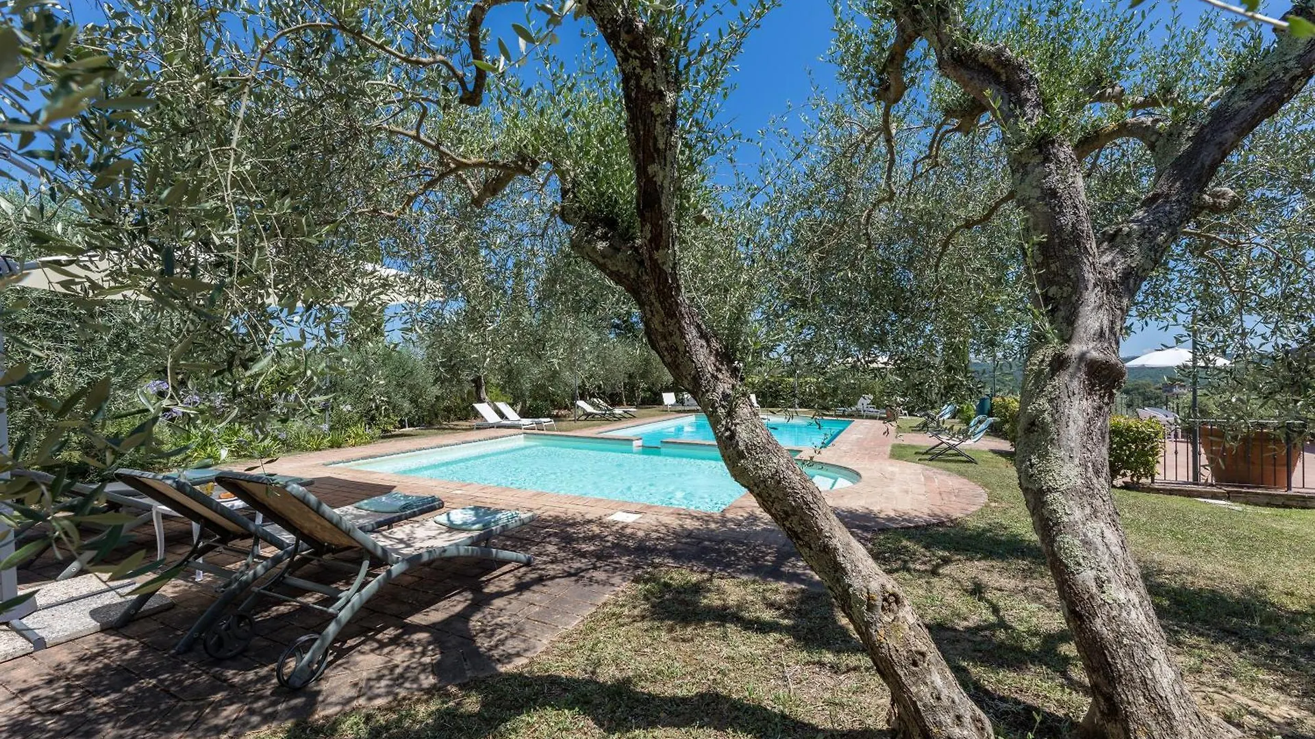 Villa San Nazario 18&2, Emma Villas Asciano Italië